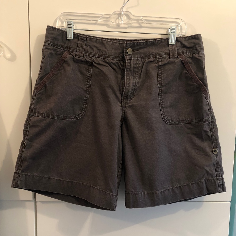 Women’s 12 Carhartt relaxed fit shorts, distressed gray, button cuff detail